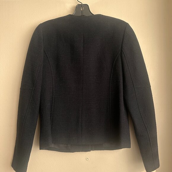 Vince round collar lined coastal blue jacket. Size 2. - Picture 9 of 16